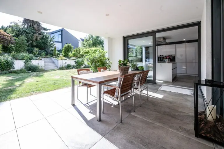 Überdachte Terrasse