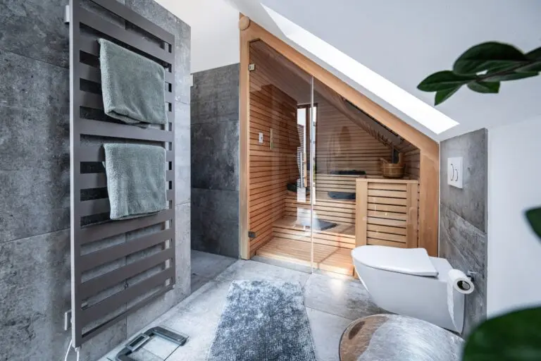 Wellnessbad mit Sauna